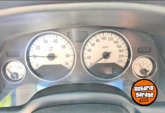 Autos - Chevrolet Astra 2010 GNC 240000Km - En Venta