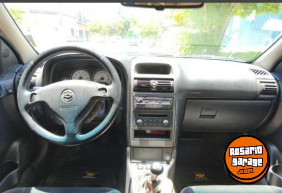 Autos - Chevrolet Astra 2010 GNC 240000Km - En Venta