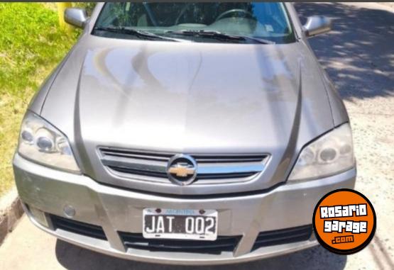 Autos - Chevrolet Astra 2010 GNC 240000Km - En Venta
