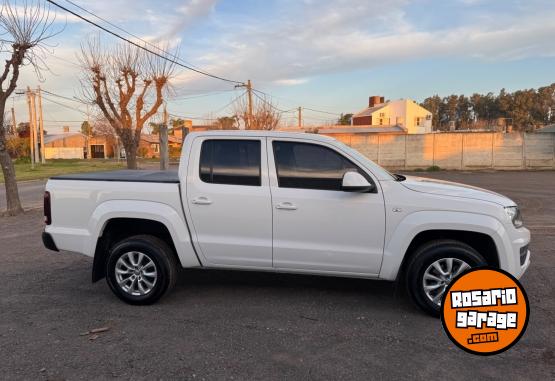 Camionetas - Volkswagen Amarok Confortline 4x4 2022 Diesel 173000Km - En Venta