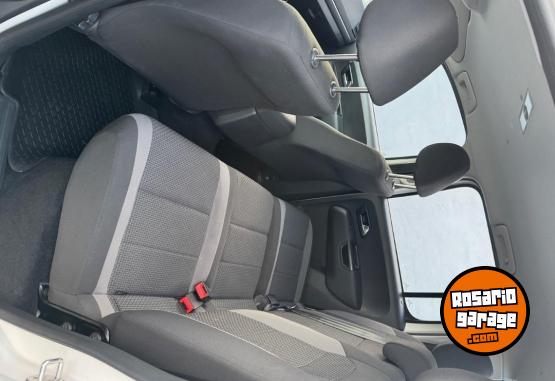Camionetas - Volkswagen Amarok Confortline 4x4 2022 Diesel 173000Km - En Venta