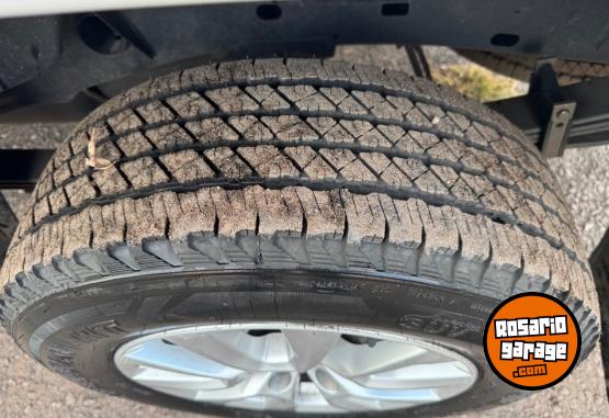 Camionetas - Volkswagen Amarok Confortline 4x4 2022 Diesel 173000Km - En Venta