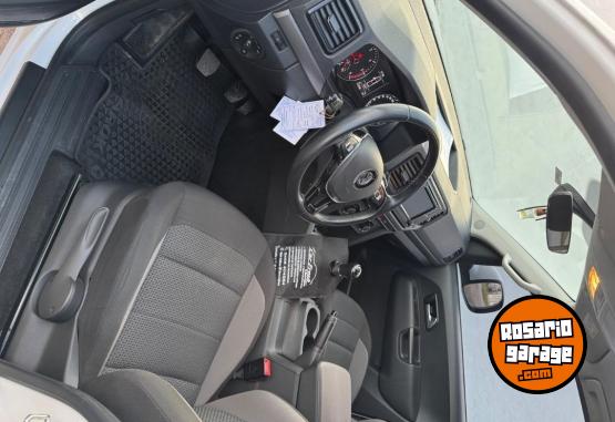 Camionetas - Volkswagen Amarok Confortline 4x4 2022 Diesel 173000Km - En Venta