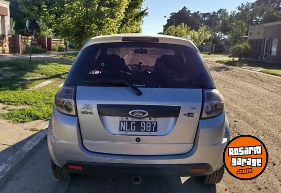 Autos - Ford Ka fly viral 2014 Nafta 157000Km - En Venta