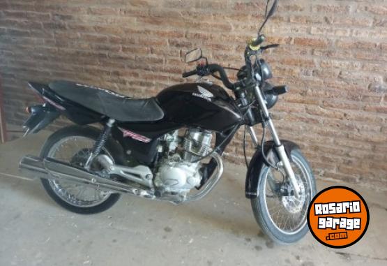 Motos - Honda Titan 2014 Nafta 42000Km - En Venta