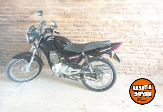 Motos - Honda Titan 2014 Nafta 42000Km - En Venta