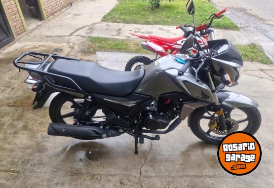 Motos - Honda Glh 150 2026 Nafta 2800Km - En Venta