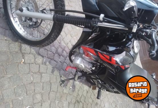 Motos - Honda Xr150L 2022 Nafta 12000Km - En Venta