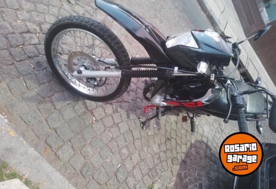 Motos - Honda Xr150L 2022 Nafta 12000Km - En Venta