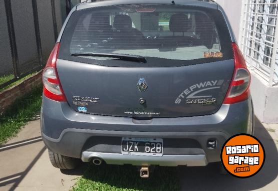 Autos - Renault Sandero stepway 2011 Nafta 175000Km - En Venta