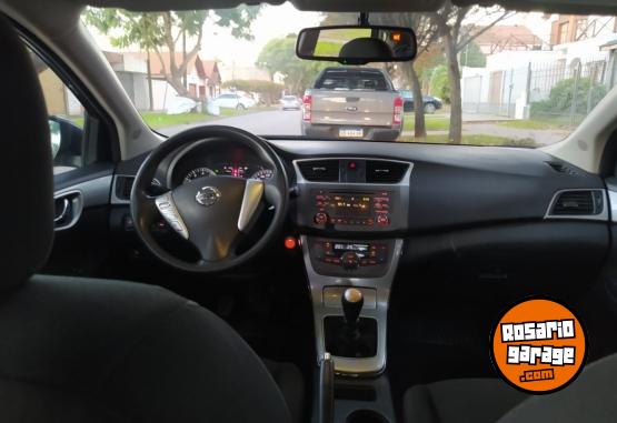 Autos - Nissan Sentra advance pure drive 2015 Nafta 118000Km - En Venta