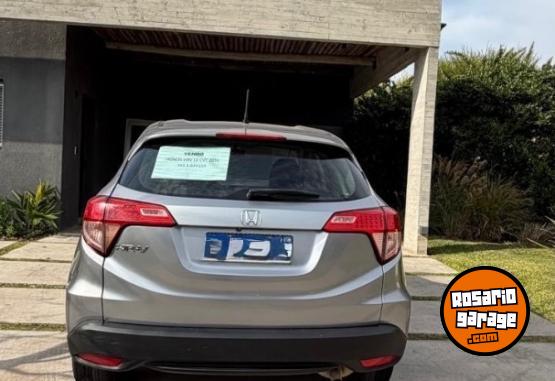 Autos - Honda HRV 2016 Nafta 168000Km - En Venta