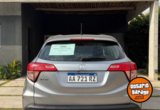Autos - Honda HRV 2016 Nafta 168000Km - En Venta