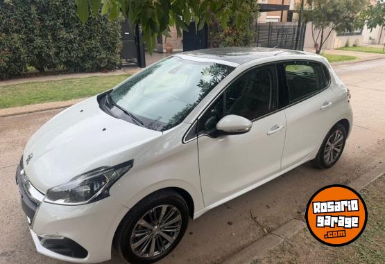 Autos - Peugeot 208 Feline Trptonic 2018 Nafta 7000Km - En Venta