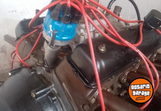 Accesorios para Autos - Motor v8 - En Venta