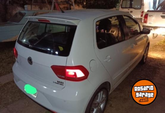 Autos - Volkswagen Fox Trendline 2015 GNC 157000Km - En Venta