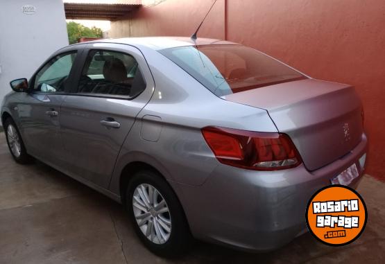 Autos - Peugeot 301 HDI 1.6 Allure 2017 Diesel 142000Km - En Venta