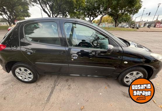 Autos - Peugeot 207 compact 2012 Nafta 101000Km - En Venta