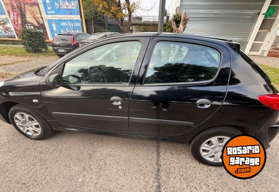 Autos - Peugeot 207 compact 2012 Nafta 101000Km - En Venta