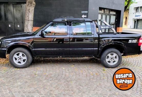 Camionetas - Chevrolet S10 DLX 2.8 MWM ELECTRONI 2012 Diesel 149000Km - En Venta