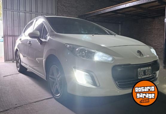 Autos - Peugeot 308 2014 Nafta 121000Km - En Venta