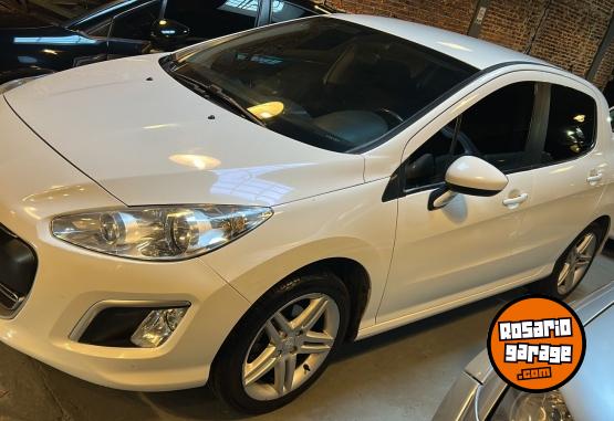 Autos - Peugeot 308 2014 Nafta 121000Km - En Venta