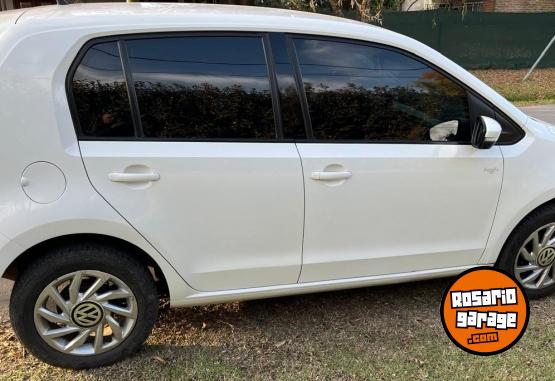 Autos - Volkswagen Up Highline 2019 Nafta 108000Km - En Venta