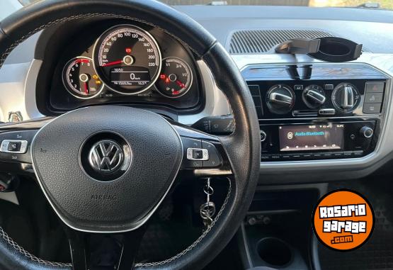 Autos - Volkswagen Up Highline 2019 Nafta 108000Km - En Venta