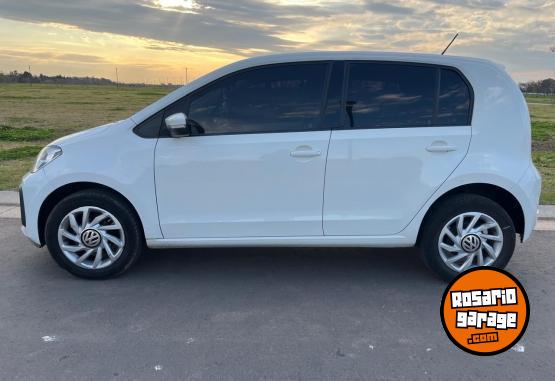 Autos - Volkswagen Up Highline 2019 Nafta 108000Km - En Venta