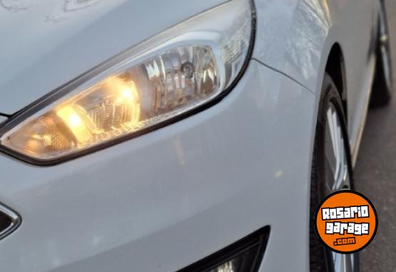 Autos - Ford Focus se plus 2016 Nafta 108000Km - En Venta