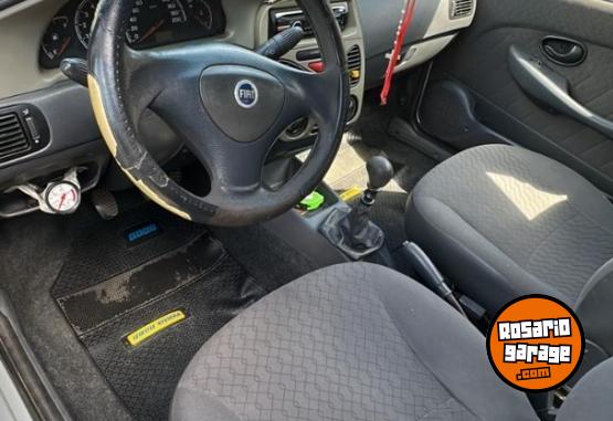 Autos - Fiat Siena 2005 Diesel 340000Km - En Venta