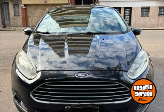 Autos - Ford Fiesta 2015 Nafta 135000Km - En Venta