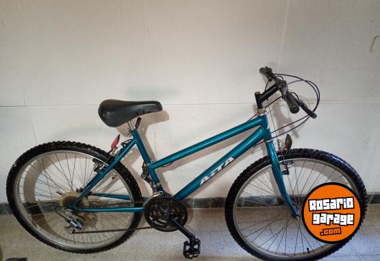 Deportes - Bicicleta aita rodado 26 de dama con 21 cambios shimano.con p.oco uso.cubiertas nuevas - En Venta