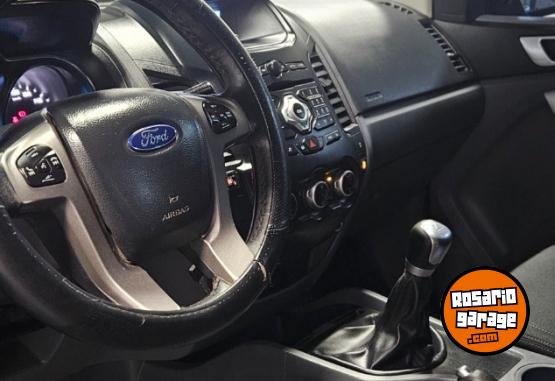 Camionetas - Ford Ranger XLT 2019 GNC 110000Km - En Venta