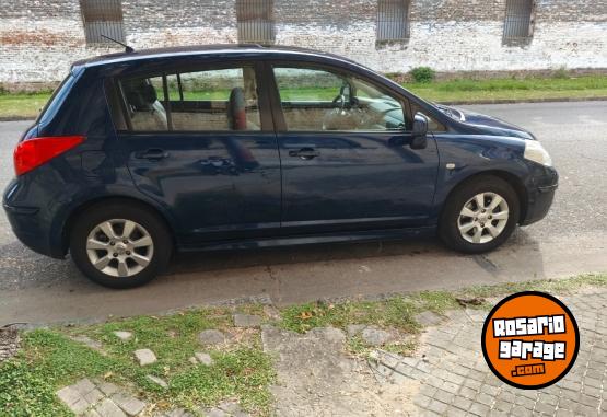 Autos - Nissan Tiida 2013 Nafta 136000Km - En Venta