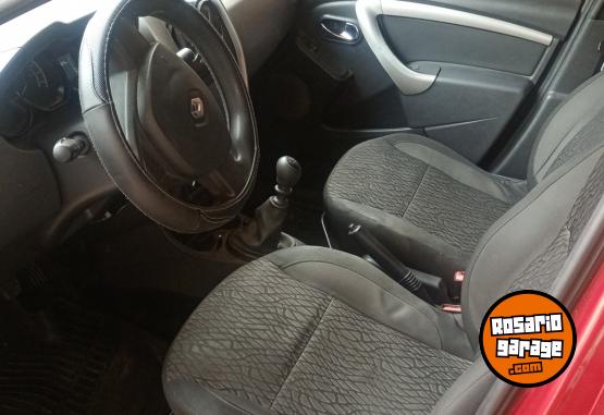 Camionetas - Renault Duster oroch 2.0 2017 GNC 120000Km - En Venta