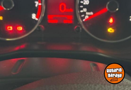 Autos - Volkswagen GOL TREND 2015 Nafta 93300Km - En Venta
