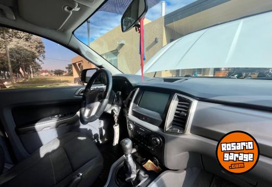 Camionetas - Ford Ranger xlt 2017 Diesel 105000Km - En Venta