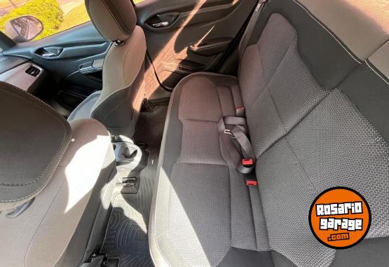 Autos - Chevrolet Prisma LTZ 2014 Nafta 243000Km - En Venta