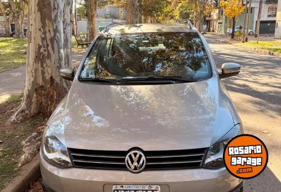 Autos - Volkswagen Suran 2014 Nafta 110000Km - En Venta
