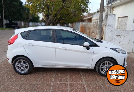 Autos - Ford Fiesta 2018 Nafta 107000Km - En Venta