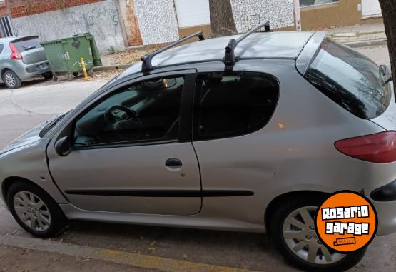Autos - Peugeot 2000 2000 Nafta 324450Km - En Venta