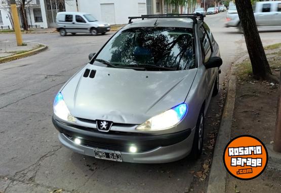 Autos - Peugeot 2000 2000 Nafta 324450Km - En Venta