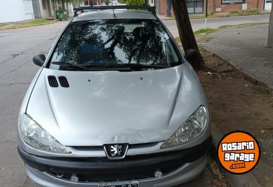 Autos - Peugeot 2000 2000 Nafta 324450Km - En Venta