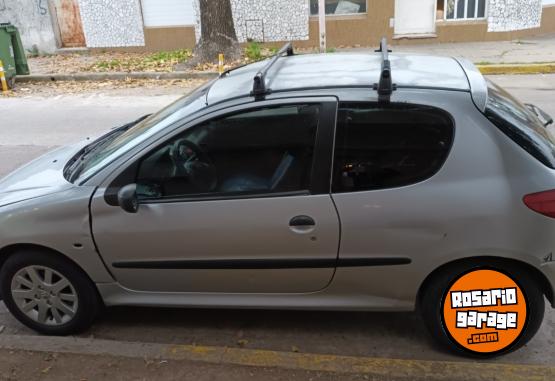 Autos - Peugeot 2000 2000 Nafta 324450Km - En Venta