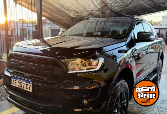 Camionetas - Ford Ford Ranger Limited 4x4 2020 Diesel 64000Km - En Venta