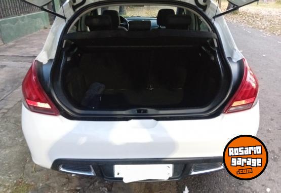 Autos - Peugeot Allure 2017 Nafta 137000Km - En Venta