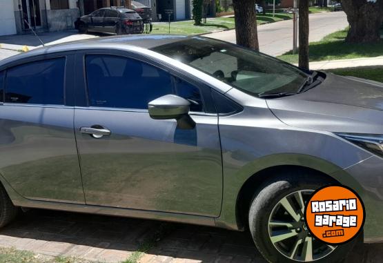 Autos - Nissan Versa 2021 Nafta 38600Km - En Venta