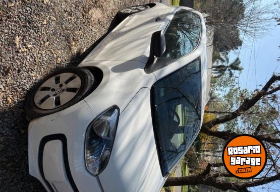 Autos - Volkswagen Up take 2017 Nafta 50000Km - En Venta
