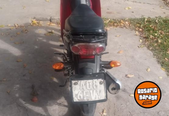 Motos - Yamaha New crypton 2018 Nafta 12000Km - En Venta